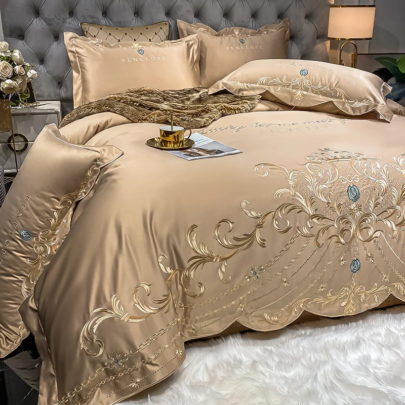 Silk Sheet Set - Conjunto de Quatro Peças de Lençóis