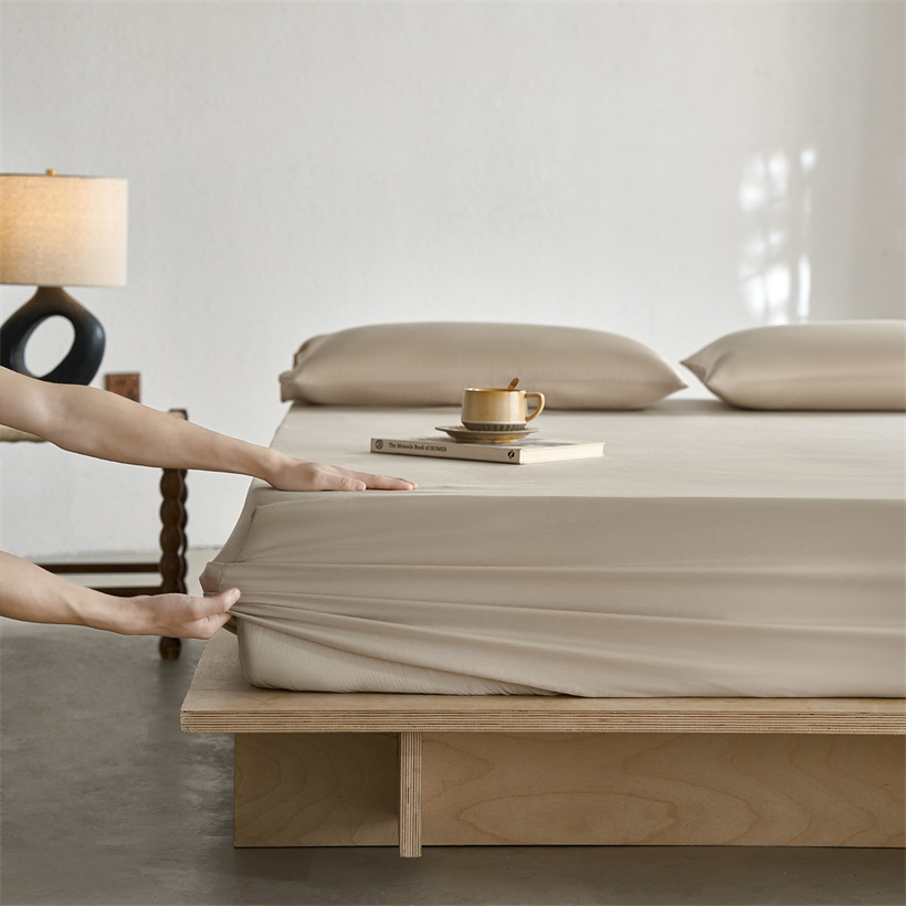 Lençol de Elástico 100% Seda M - Silk Sheet Set avaliação e preço
